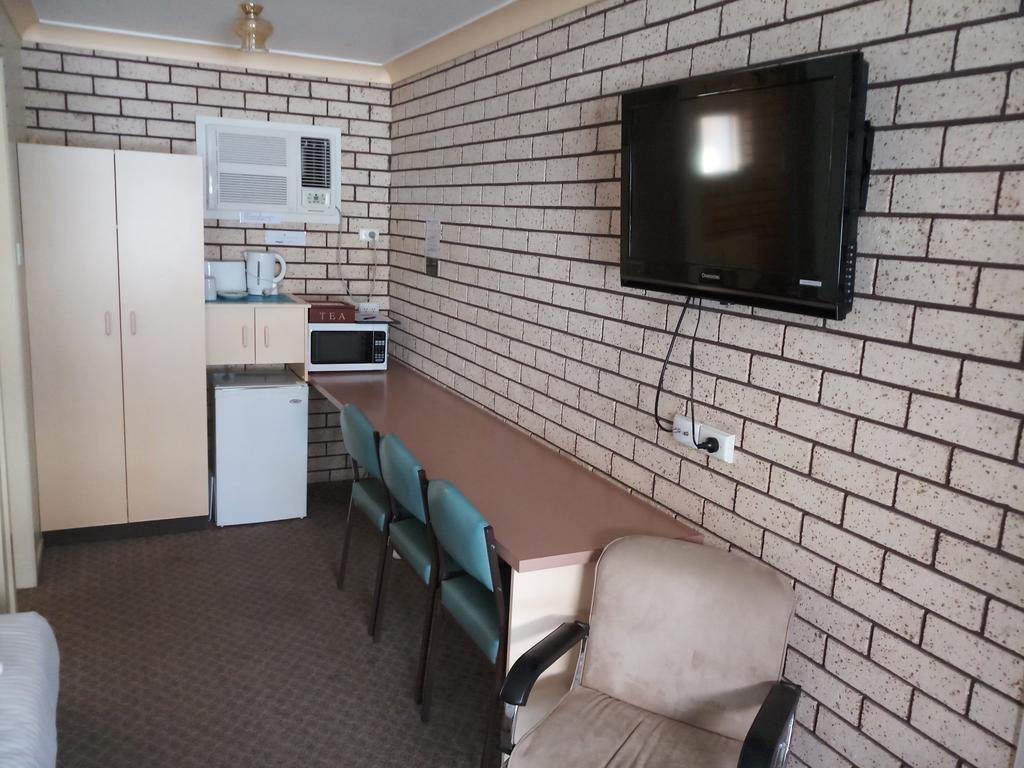 Alfa Motel Gilgandra Εξωτερικό φωτογραφία